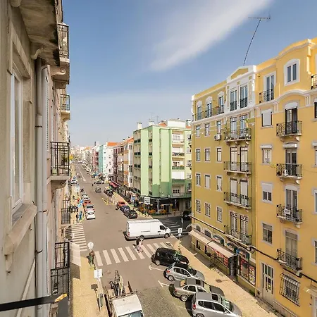 Central 6 Bed Near Arroios