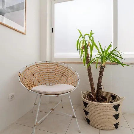 公寓 Central 6 Bed Near Arroios *
